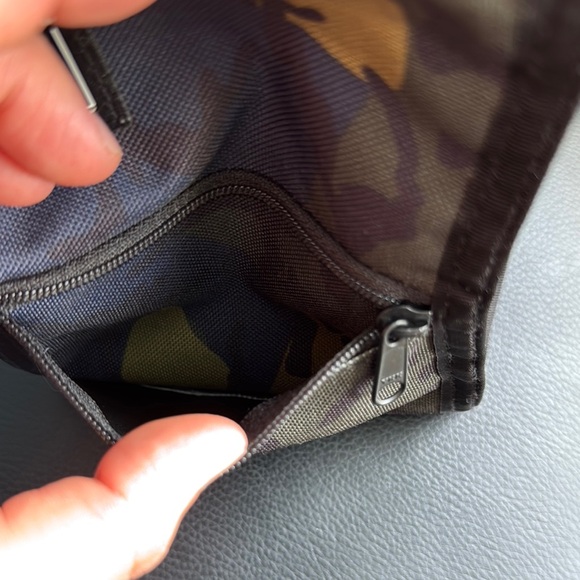 Dakine Camo Trifold Wallet with Black and Yellow Accents - Picture 4 of 6